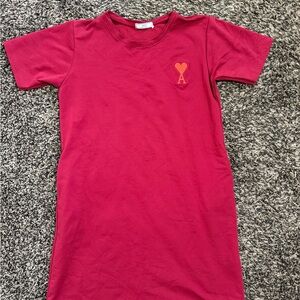 AMI Paris Red T-Shirt with Heart Logo